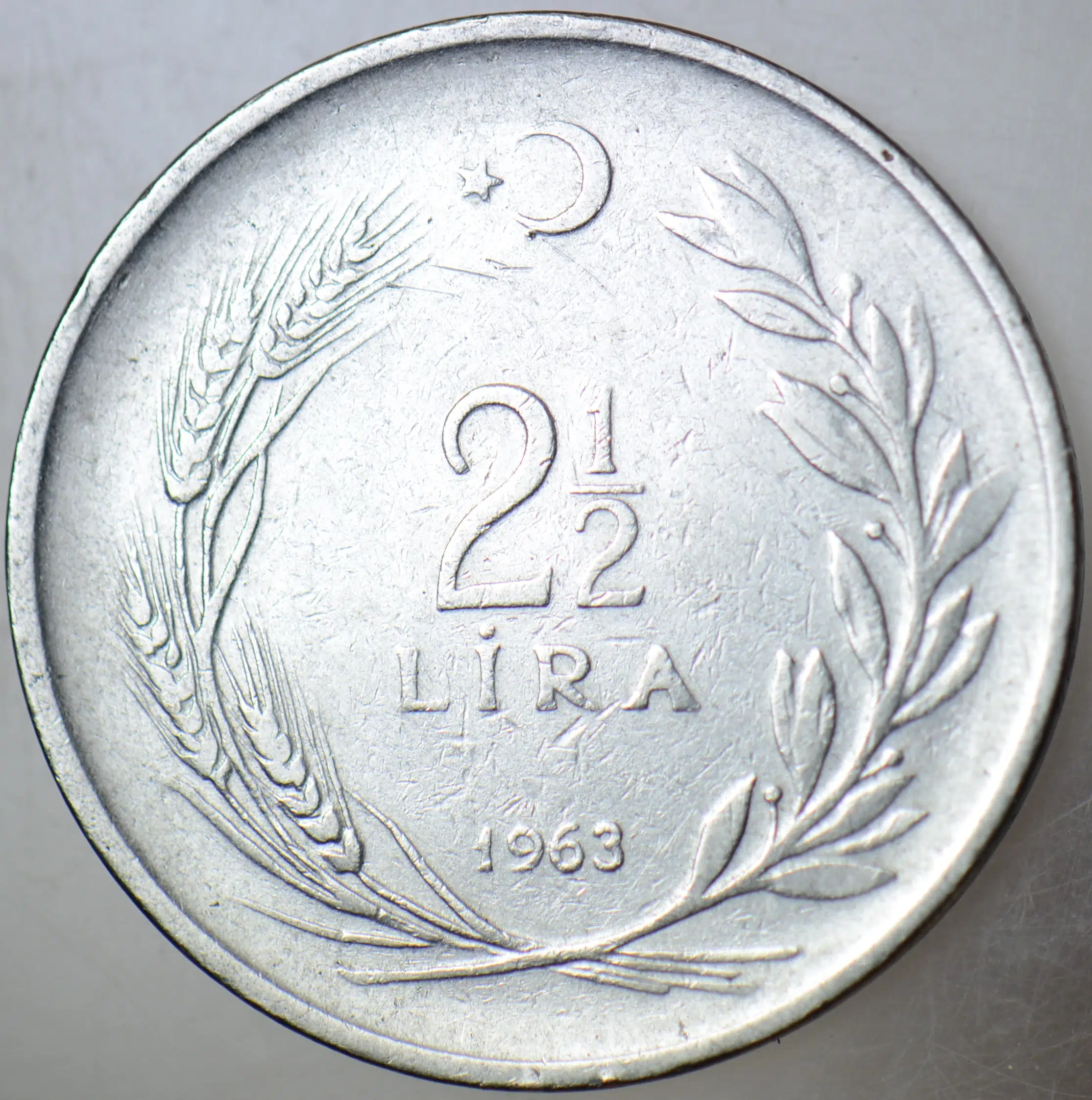 2,5 LİRA 1963.