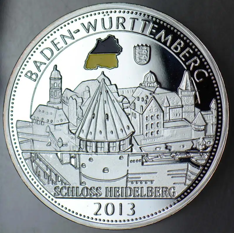 ALMANYA EYALETLER-BADEN WÜRTTEMBERG 2013 MADALYON. HEIDELBERG ŞATOSU. 40 mm GÜMÜŞ KAPLAMA RENKLİ PROOF ÇİL