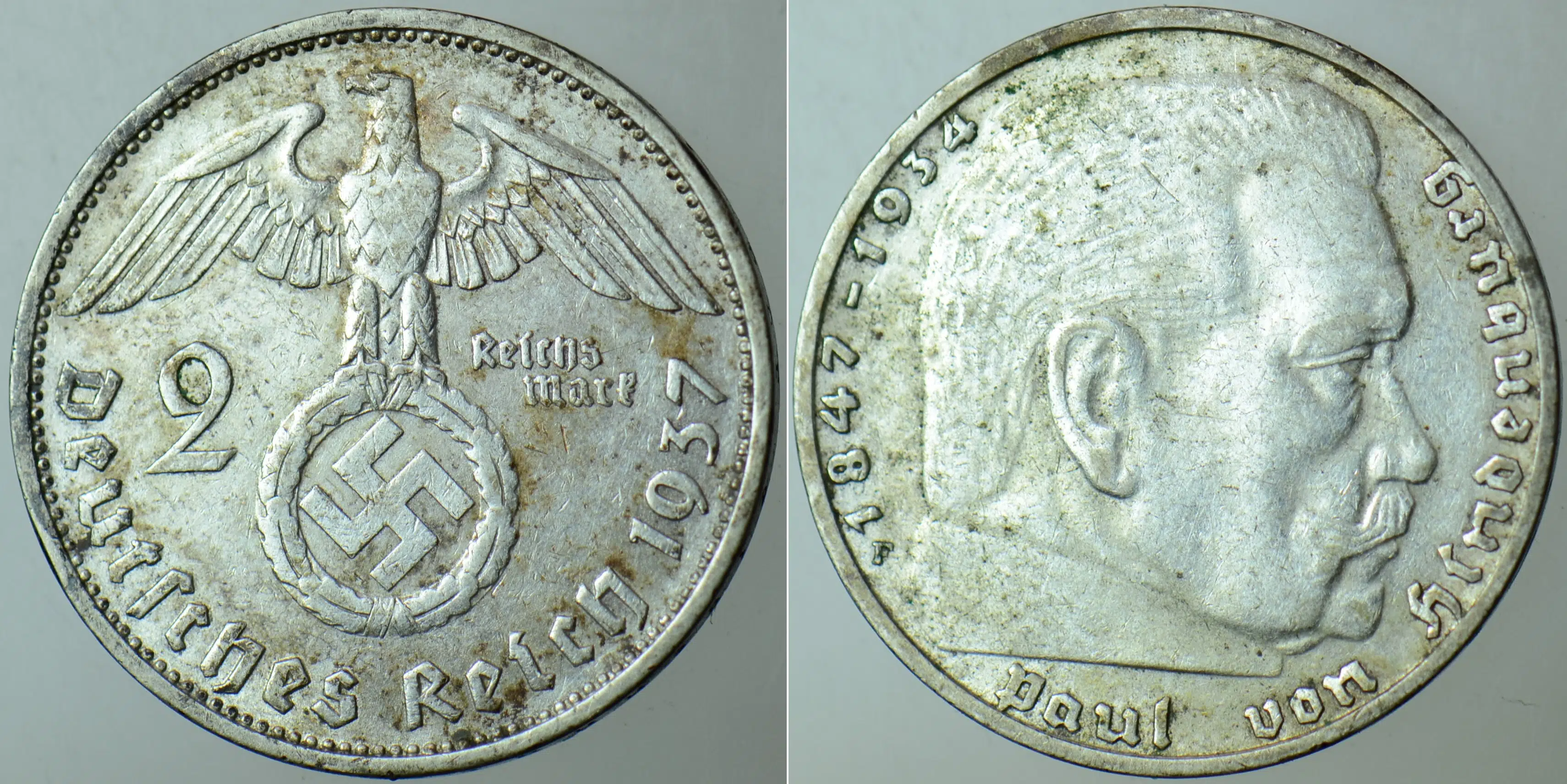 ALMANYA GÜMÜŞ 2 MARK 1937 F. NAZİ - HİTLER - III. REICH İKİNCİ DÜNYA SAVAŞI DÖNEMİ. HİNDENBURG PORTRELİ SWASTİKALI. ORİJİNAL. 8 gr.