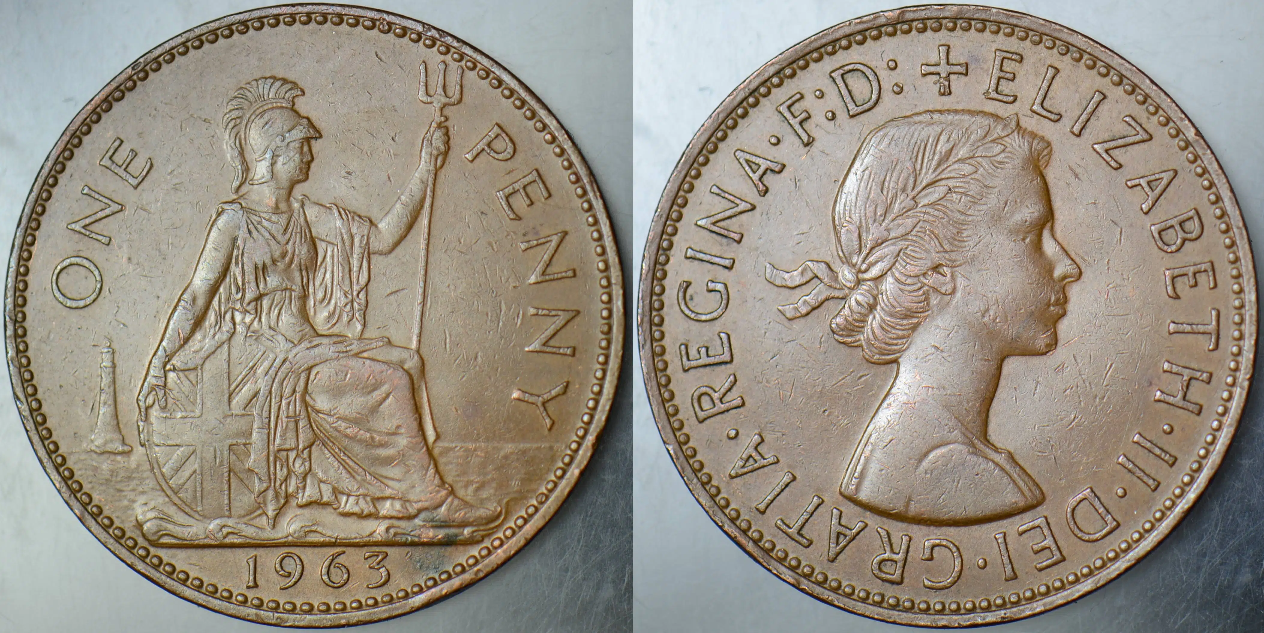 BİRLEŞİK KRALLIK 1 PENNY 1963 KRALİÇE II. ELİZABETH. 31 mm. İNGİLTERE.