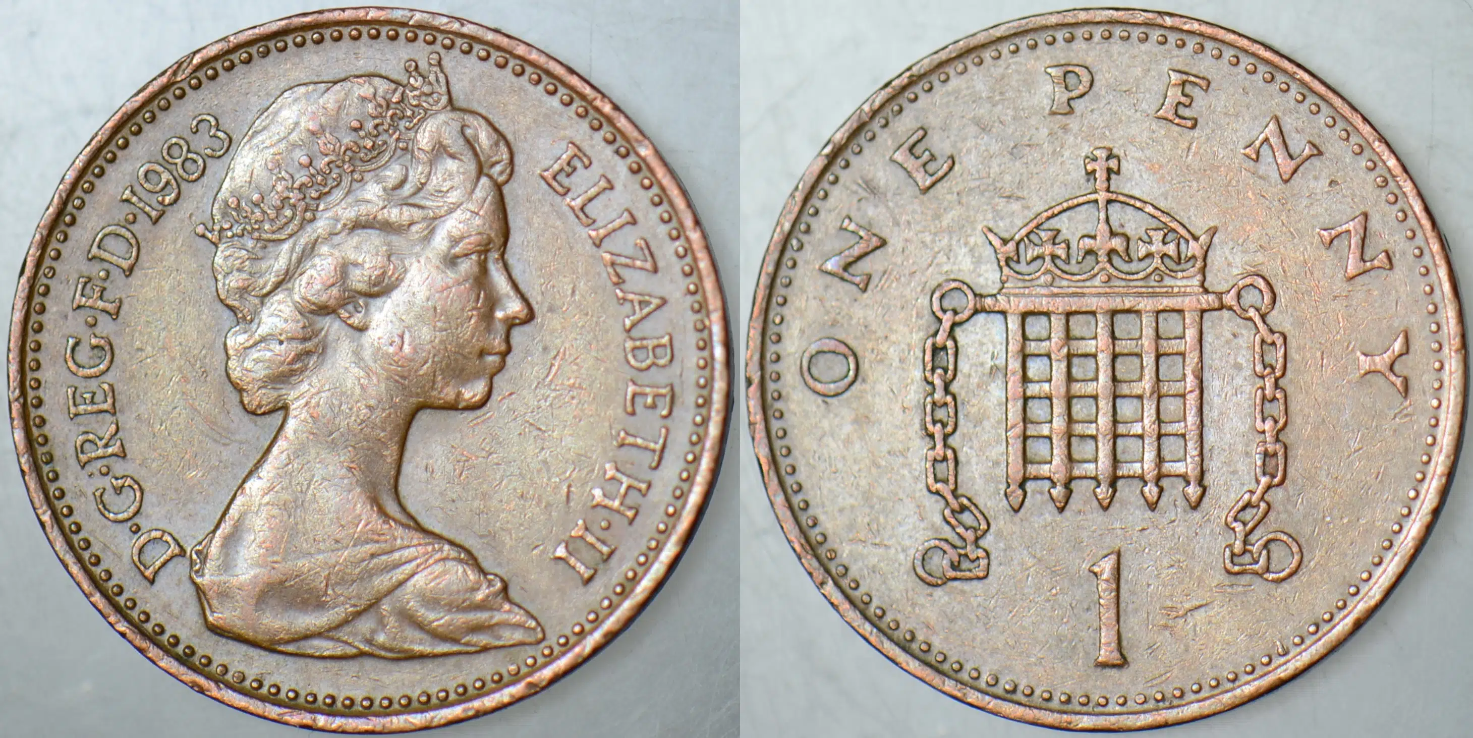 BİRLEŞİK KRALLIK 1 PENNY 1983 KRALİÇE II. ELİZABETH. 20.3 mm. İNGİLTERE.