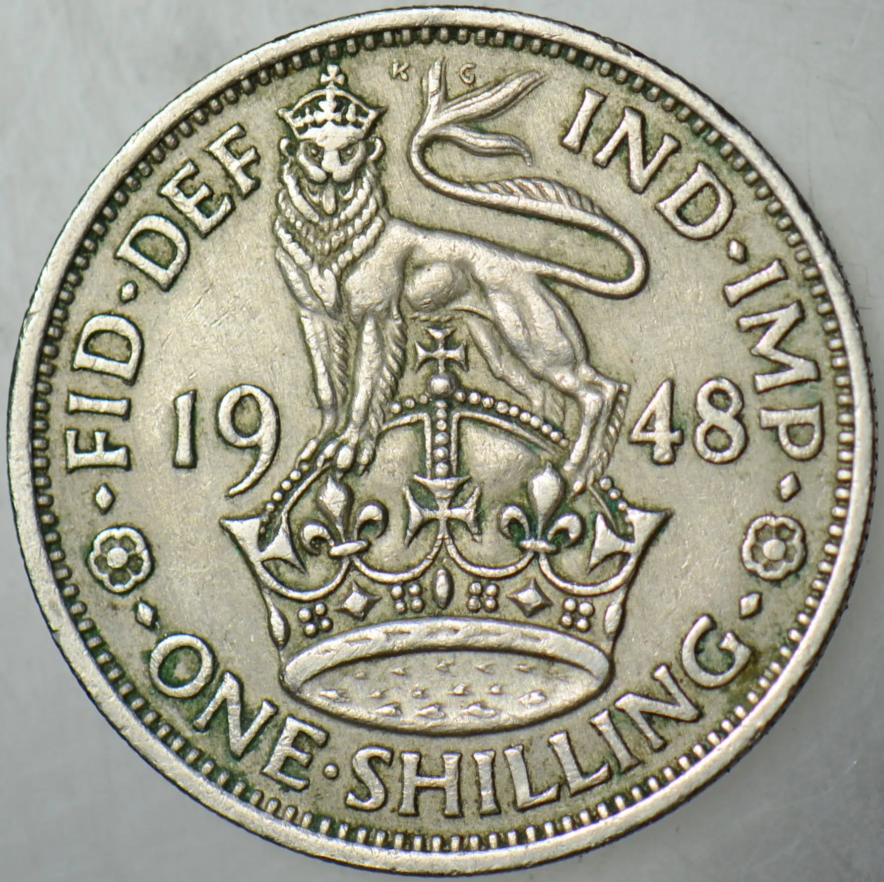 BİRLEŞİK KRALLIK 1 ŞİLİN 1948. KRAL 6. GEORGE (KRALİÇE II. ELİZABETH'İN BABASI). 23,5 mm. İNGİLTERE.