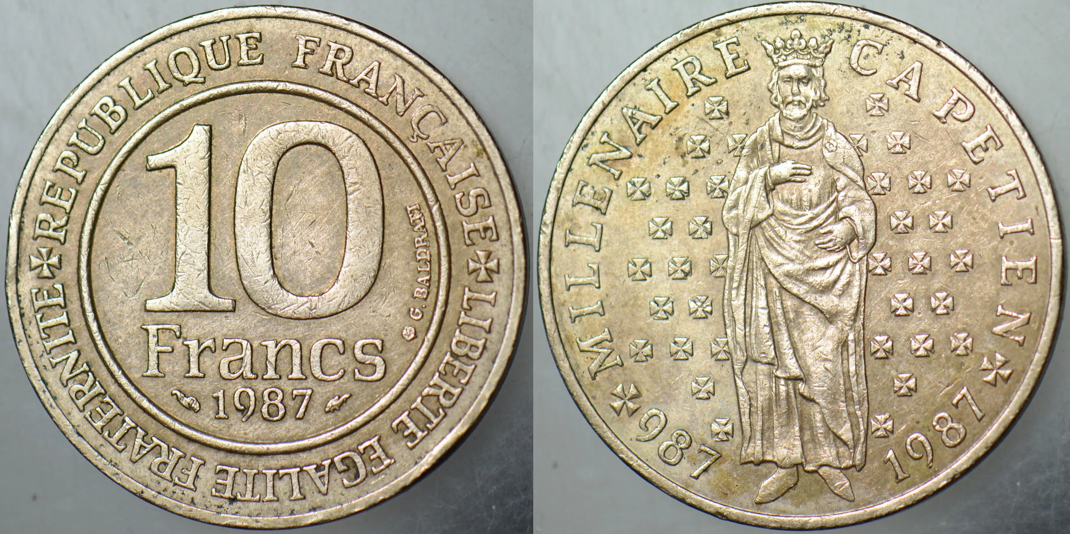 FRANSA 10 FRANK 1987 HATIRA- KRAL HUGH CAPET 1000. YIL ANISINA.