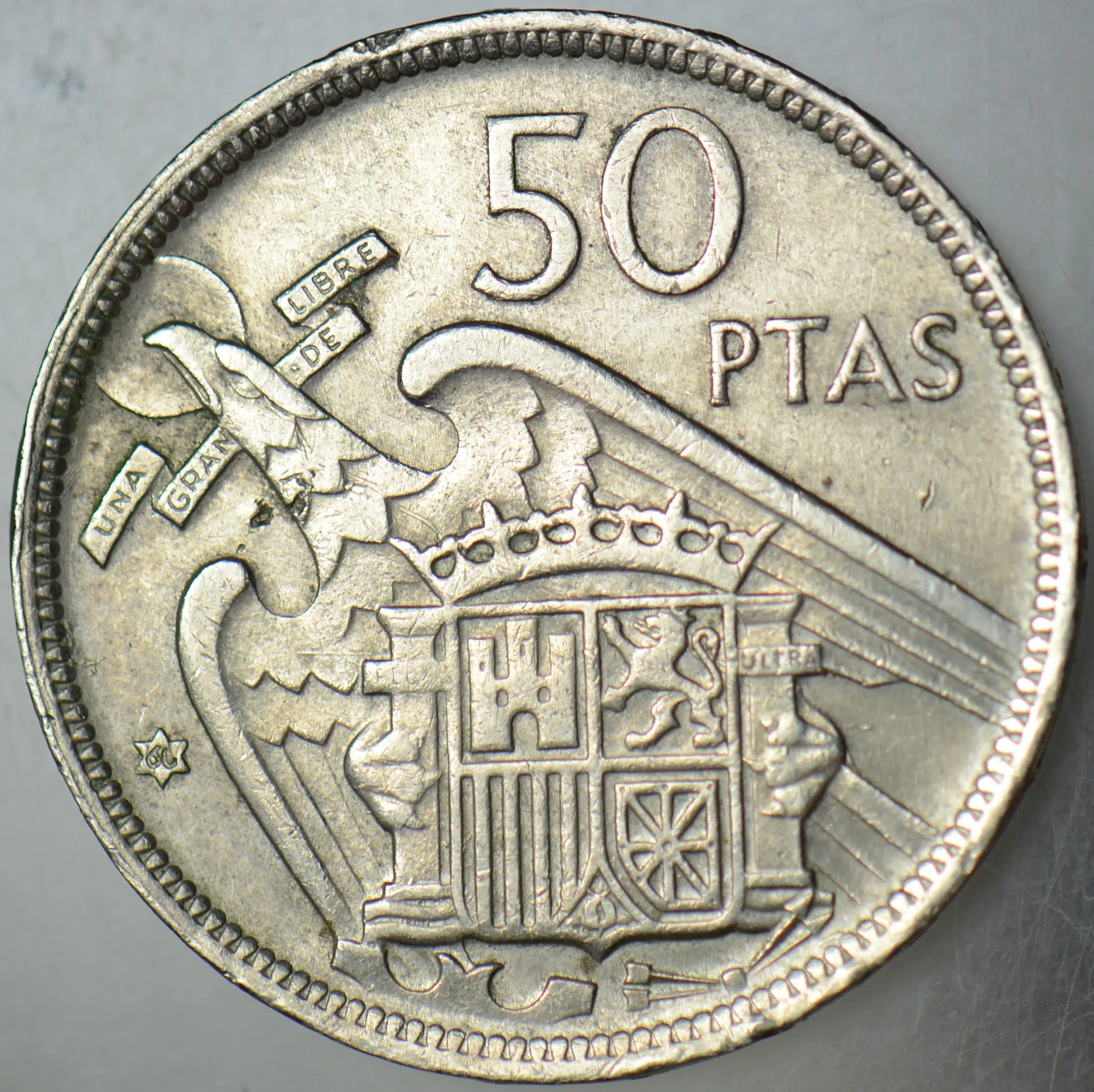 İSPANYA 50 PESETA 1957 (60) BÜYÜK BOY 30 mm. FRANCO DÖNEMİ.