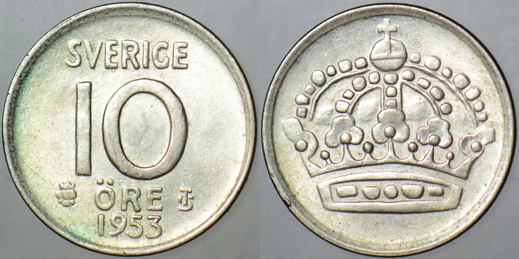 İSVEÇ 10 ÖRE 1953 GÜMÜŞ II. DÜNYA SAVAŞI DÖNEMİ 1,44 gr. ÇİL(-)