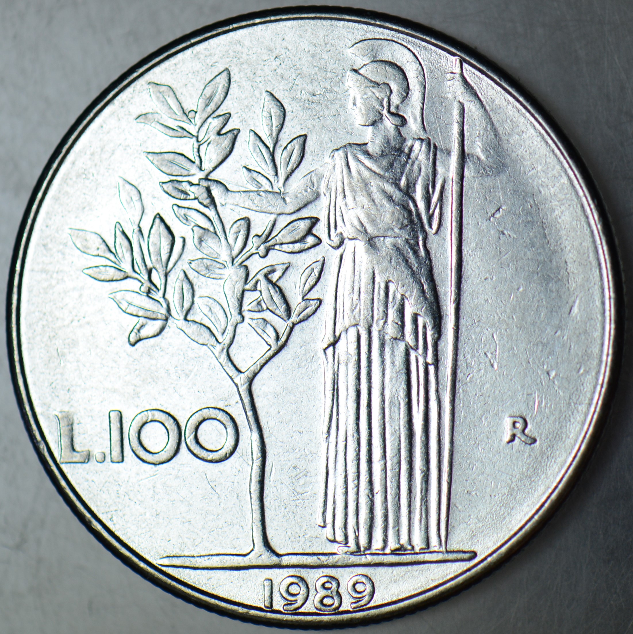İTALYA 100 LİRET 1989 TANRIÇA MİNERVA GÖRSELLİ.