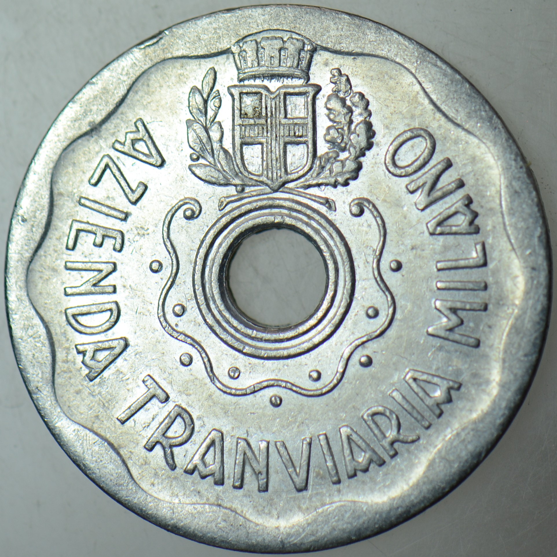 İTALYA MİLANO 1944 J ULAŞIM JETONU 24,2 mm ALÜMİNYUM. ÇİLALTI
