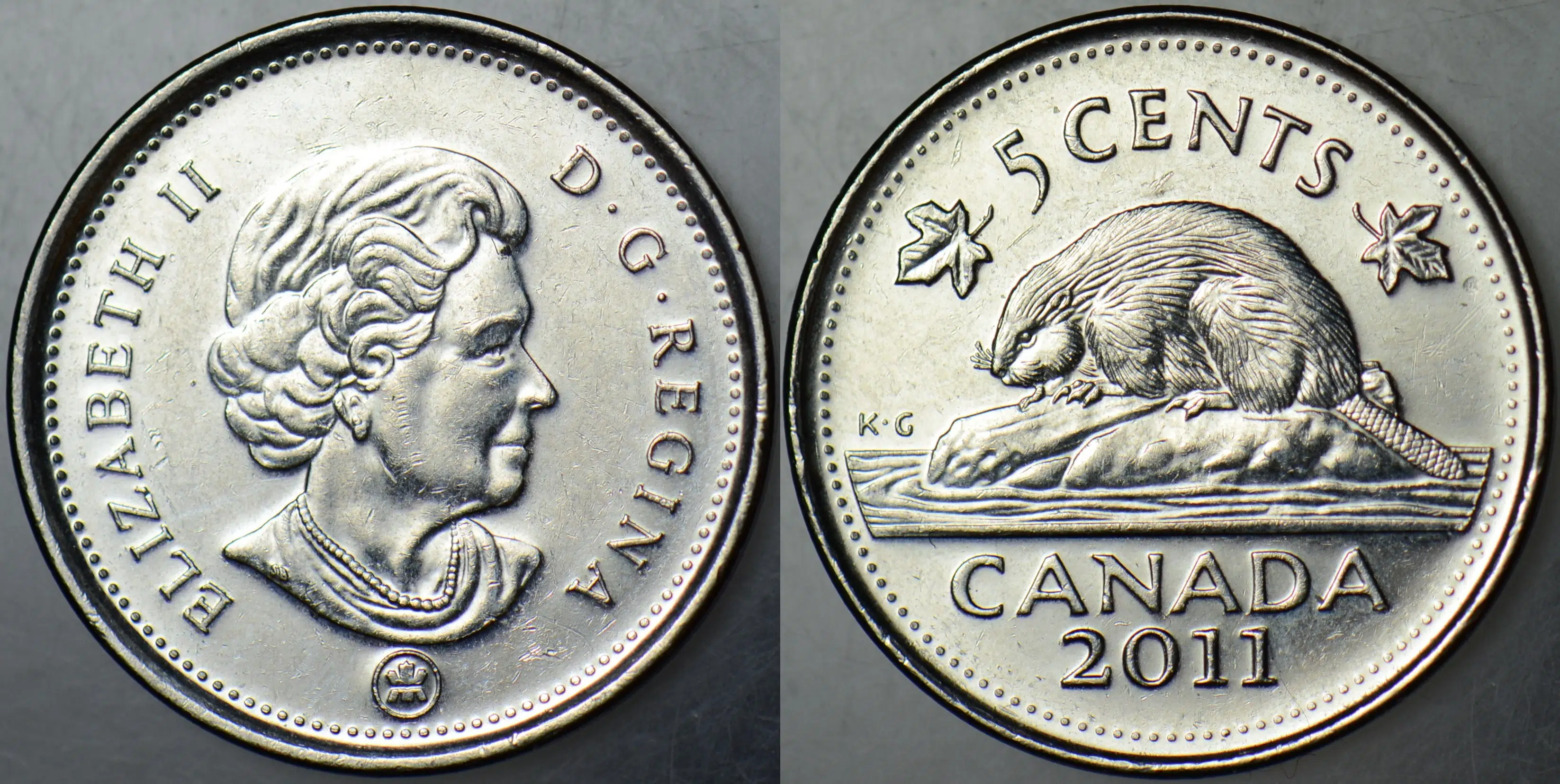 KANADA 5 CENT 2011 KRALİÇE II. ELİZABETH 21,2 mm.