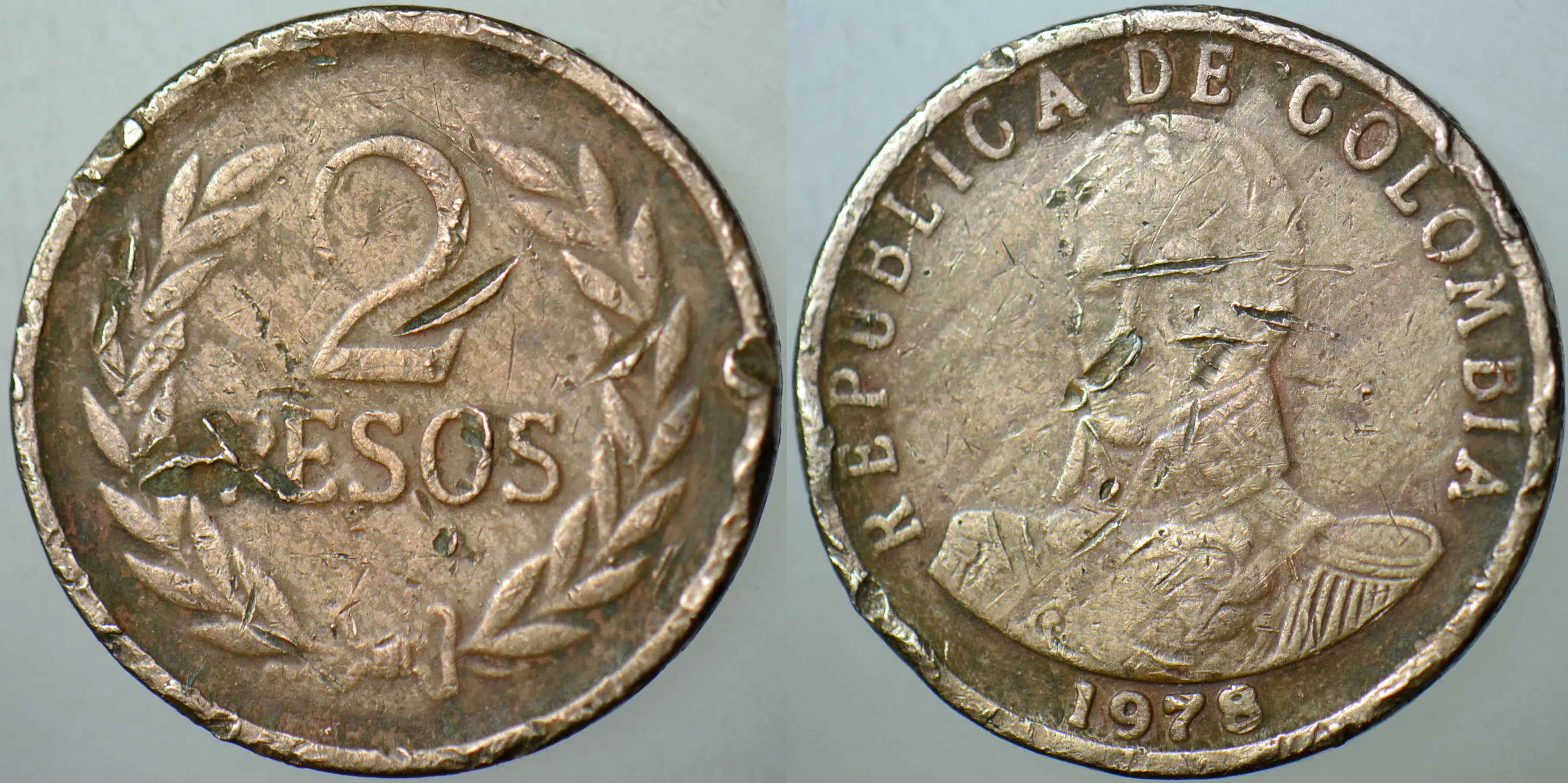 KOLOMBİYA 2 PESO 1978 SİMON BOLİVAR PORTRELİ. 24,5 mm HALİYLE
