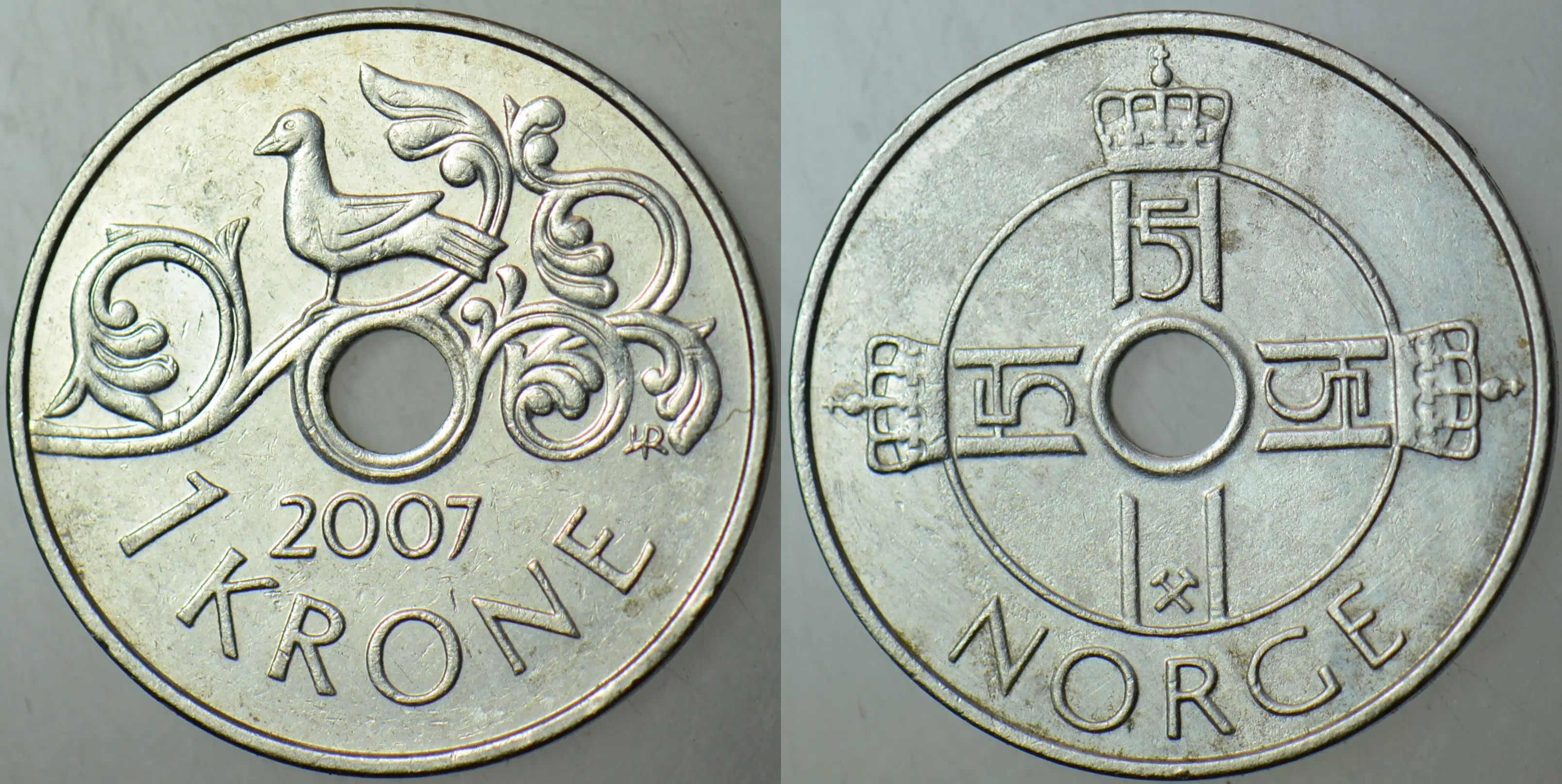 NORVEÇ 1 KRON 2007 DELİKLİ VE KUŞLU.