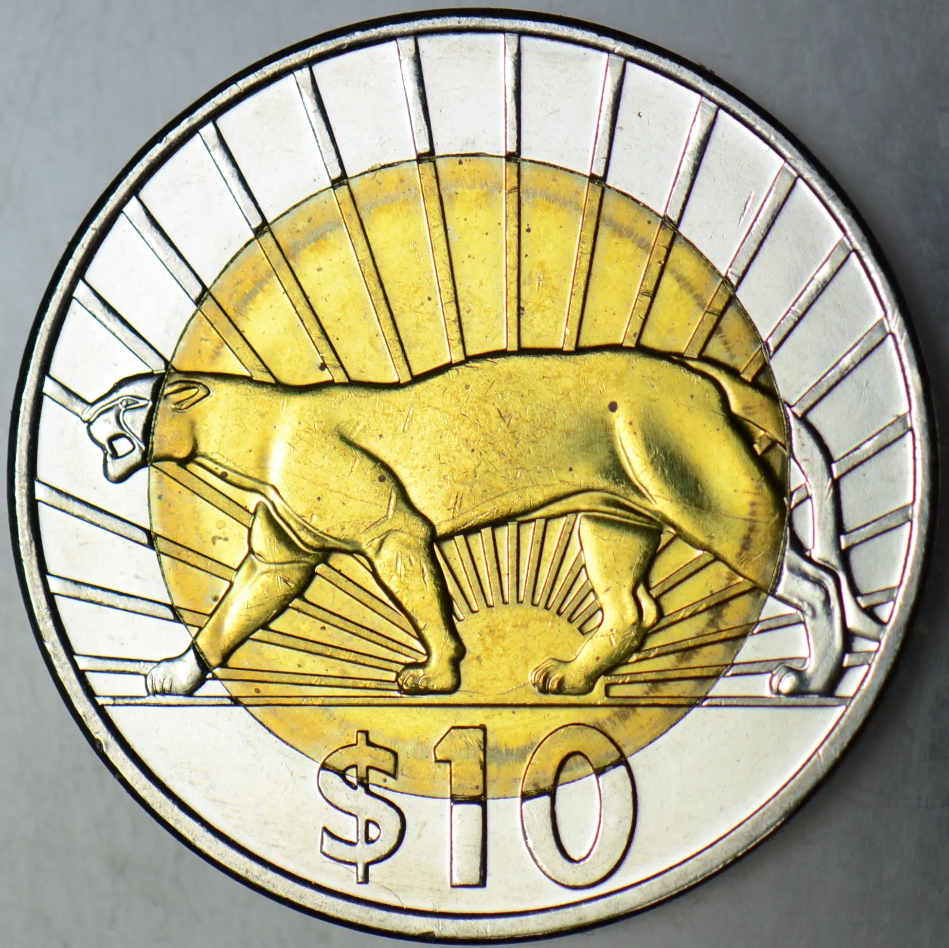 URUGUAY 10 PESO 2015 PUMA TEMALI BİMETAL ÇİL(-)