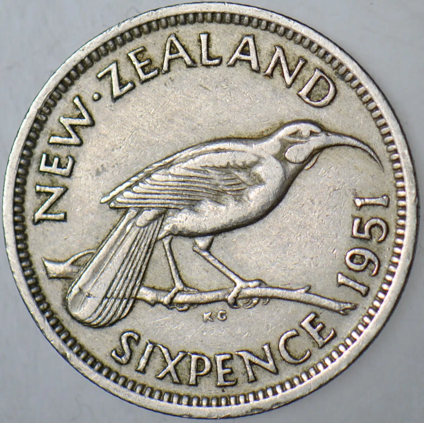 YENİ ZELANDA 6 PENCE 1951 KRAL 6. GEORGE 19,3 mm.